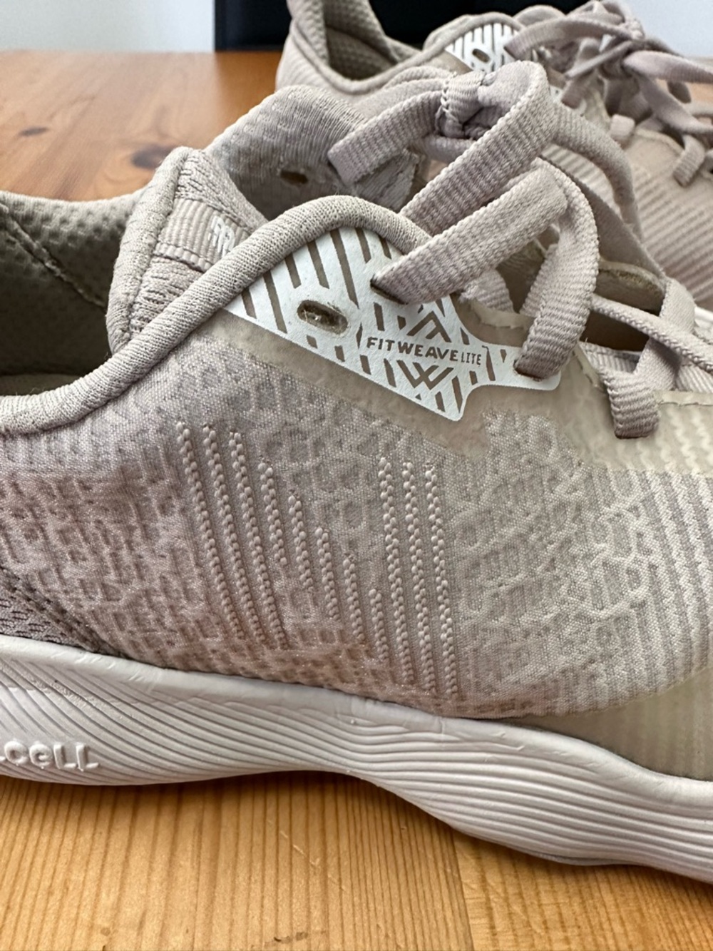 NEW BALANCE |  Women's Fuelcell Shift training shoes, cushioned | Fits like 7.5 - Picture 8 of 12
